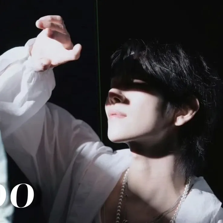 Must-see popular post of 조슈아 (세븐틴), your favorite