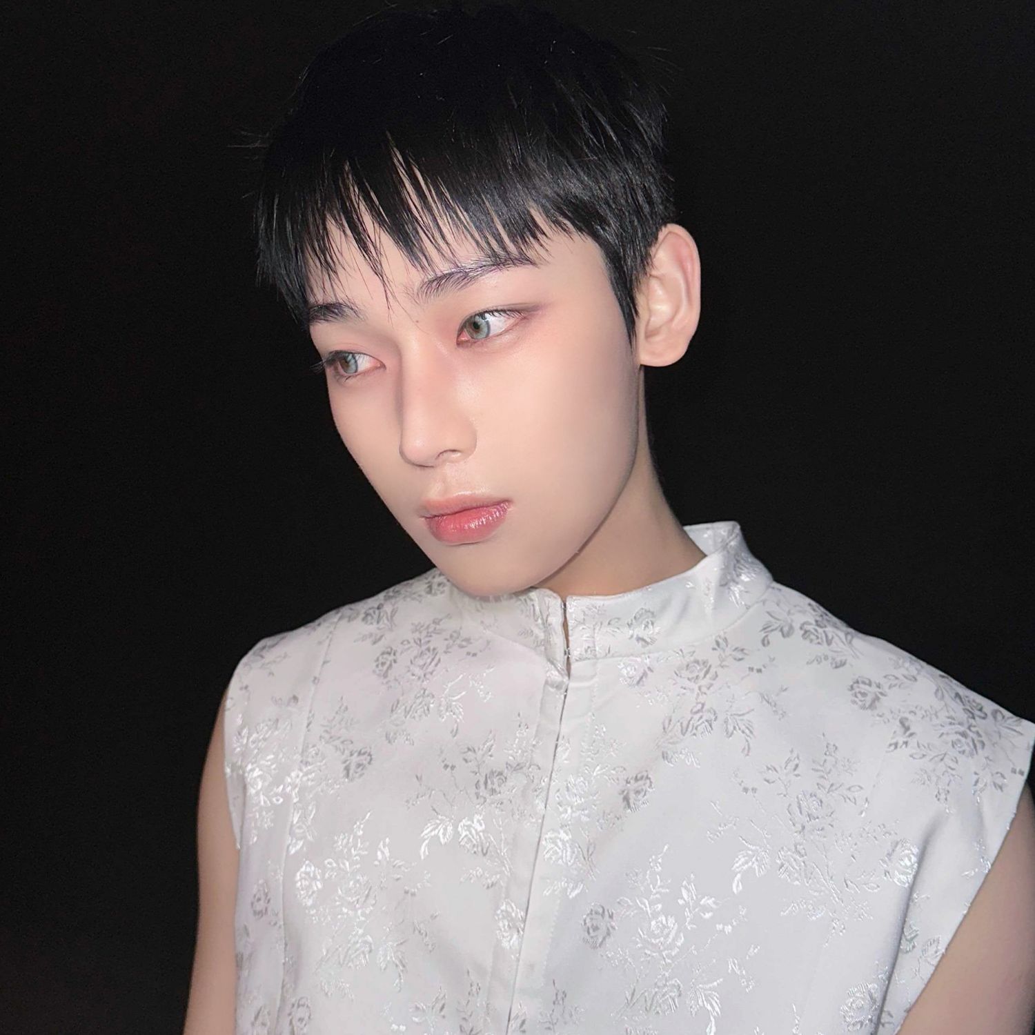 Foto aktivitas terbaru Sunoo (ENHYPEN)