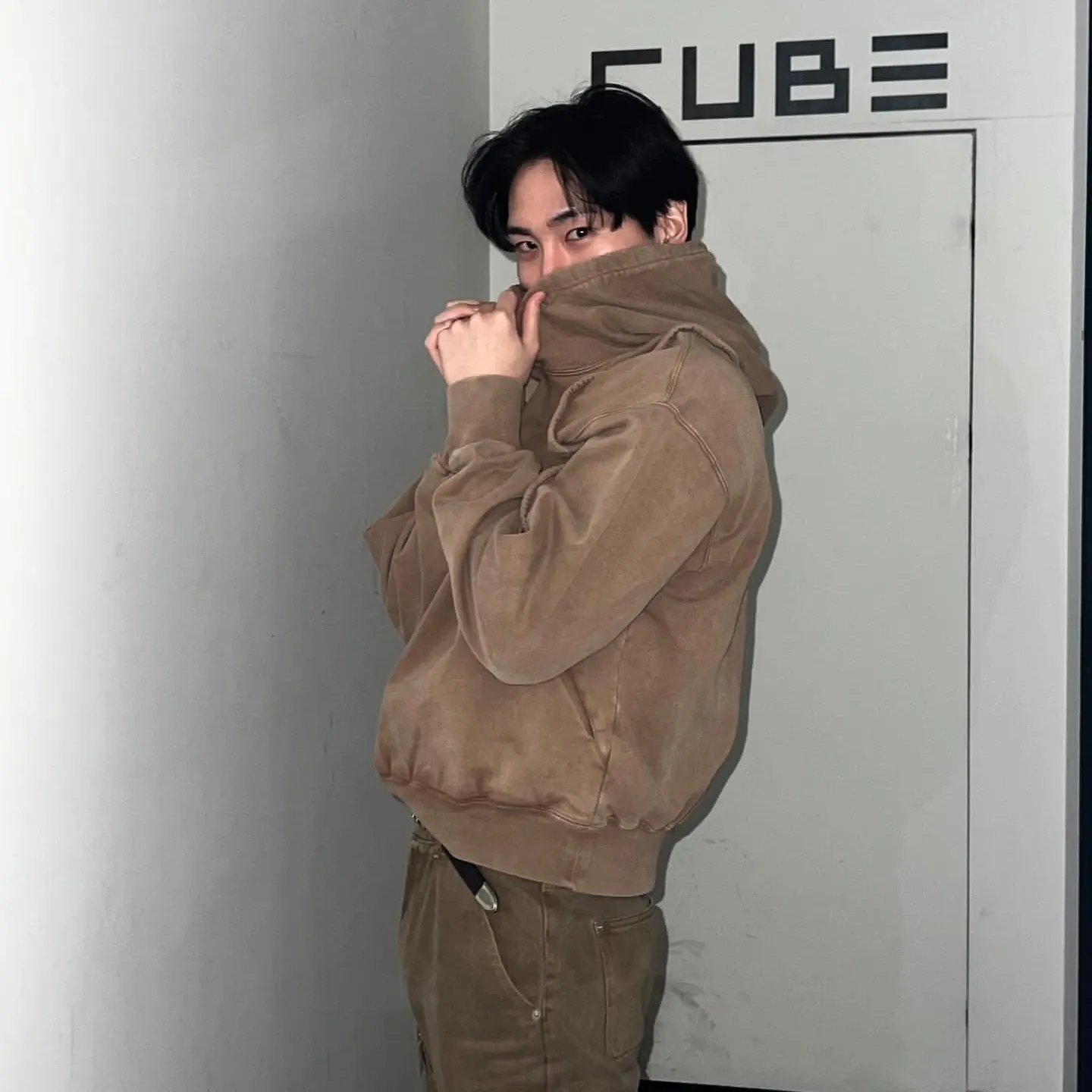 A moment captured by Shinwon (PENTAGON)'s fan