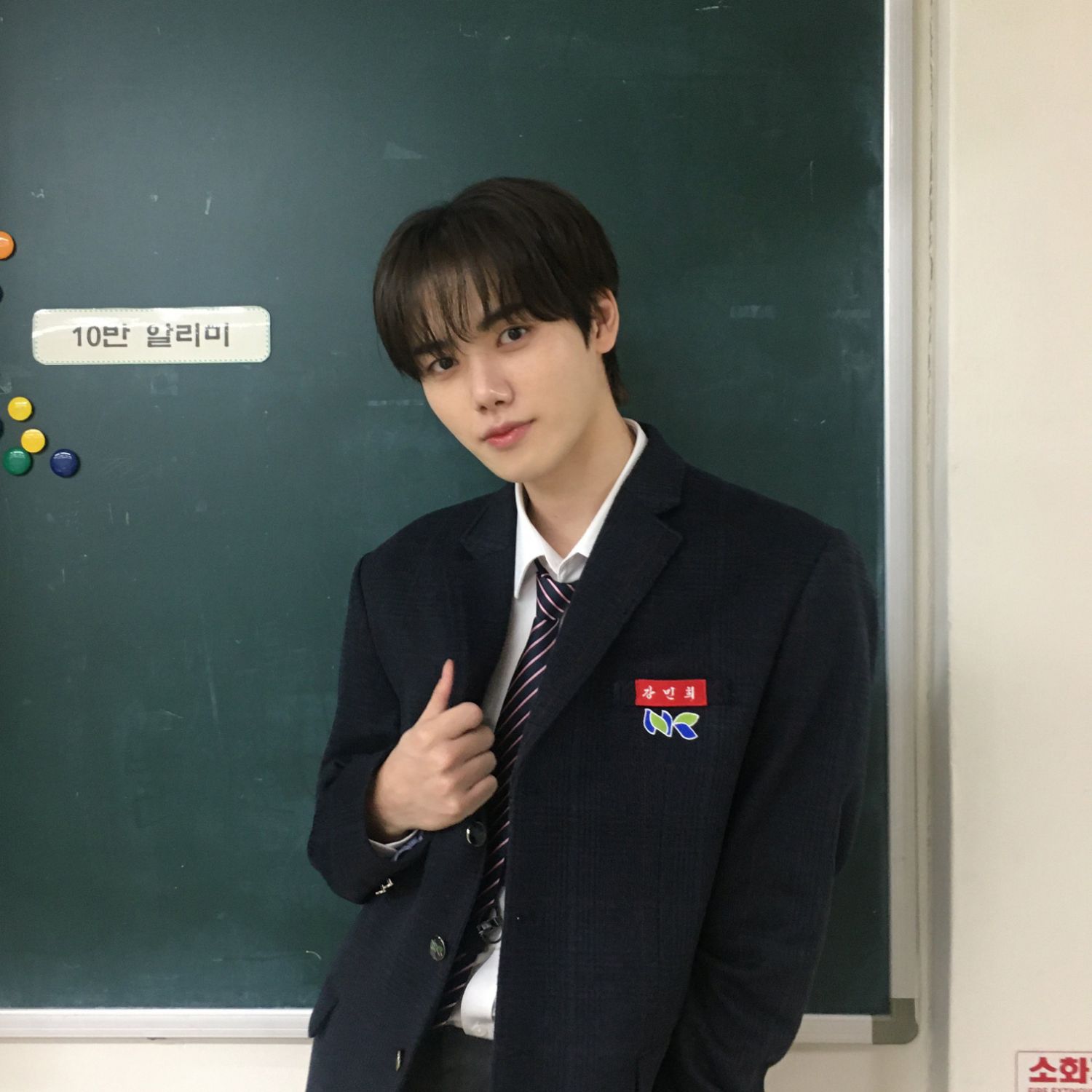 A moment captured by Minhee (CRAVITY)'s fan