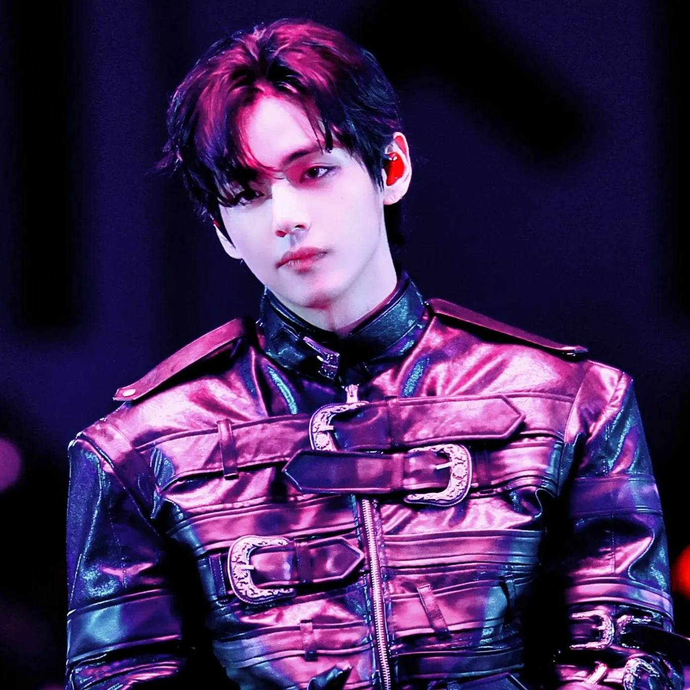 Recent activity shot of V (BTS)