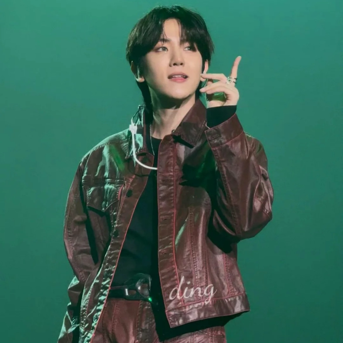 伯賢 (EXO)的幕後花絮