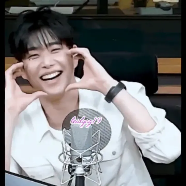 MJ (ASTRO)的幕后花絮