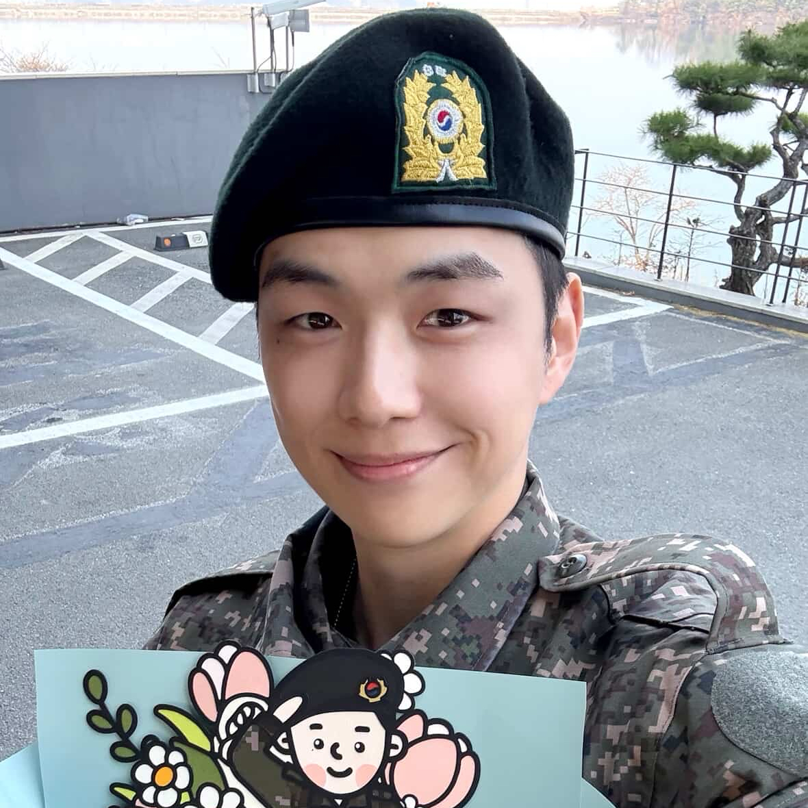 강다니엘의 비하인드 컷