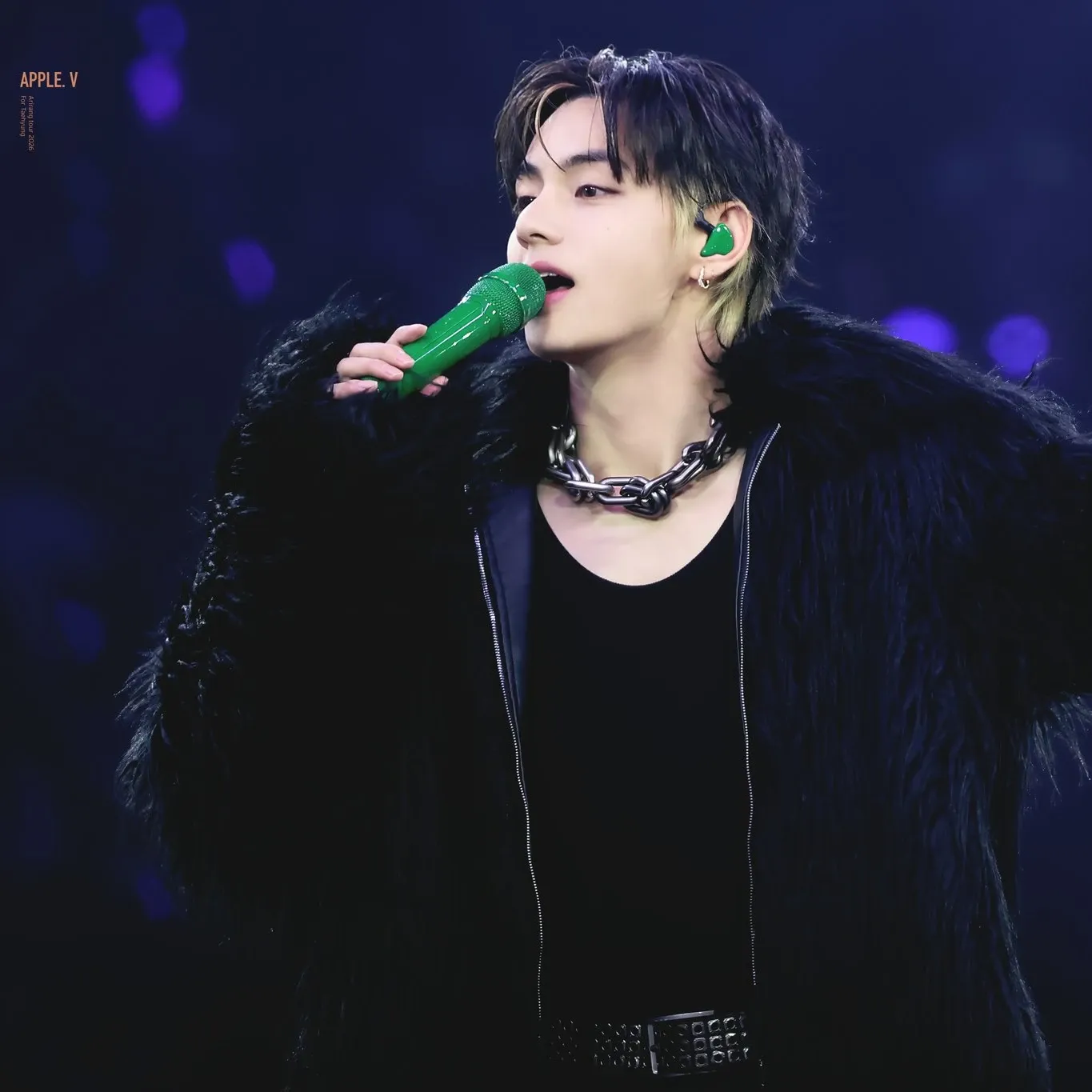 뷔 (방탄소년단)의 비하인드 컷