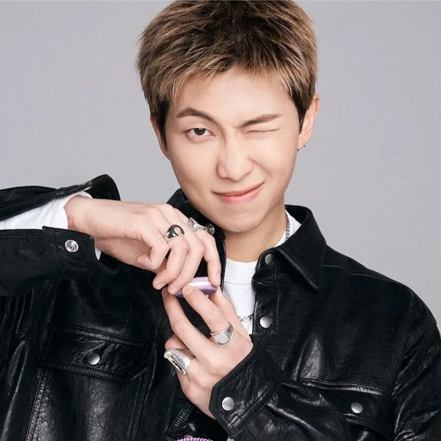RM (방탄소년단) 최근 활동샷