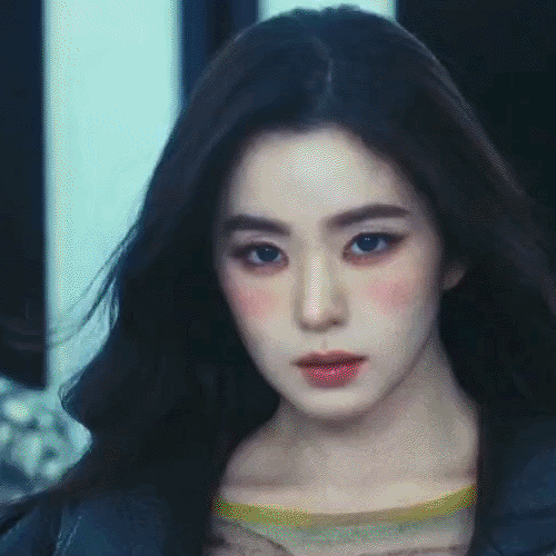 Foto aktivitas terbaru Irene (Red Velvet)