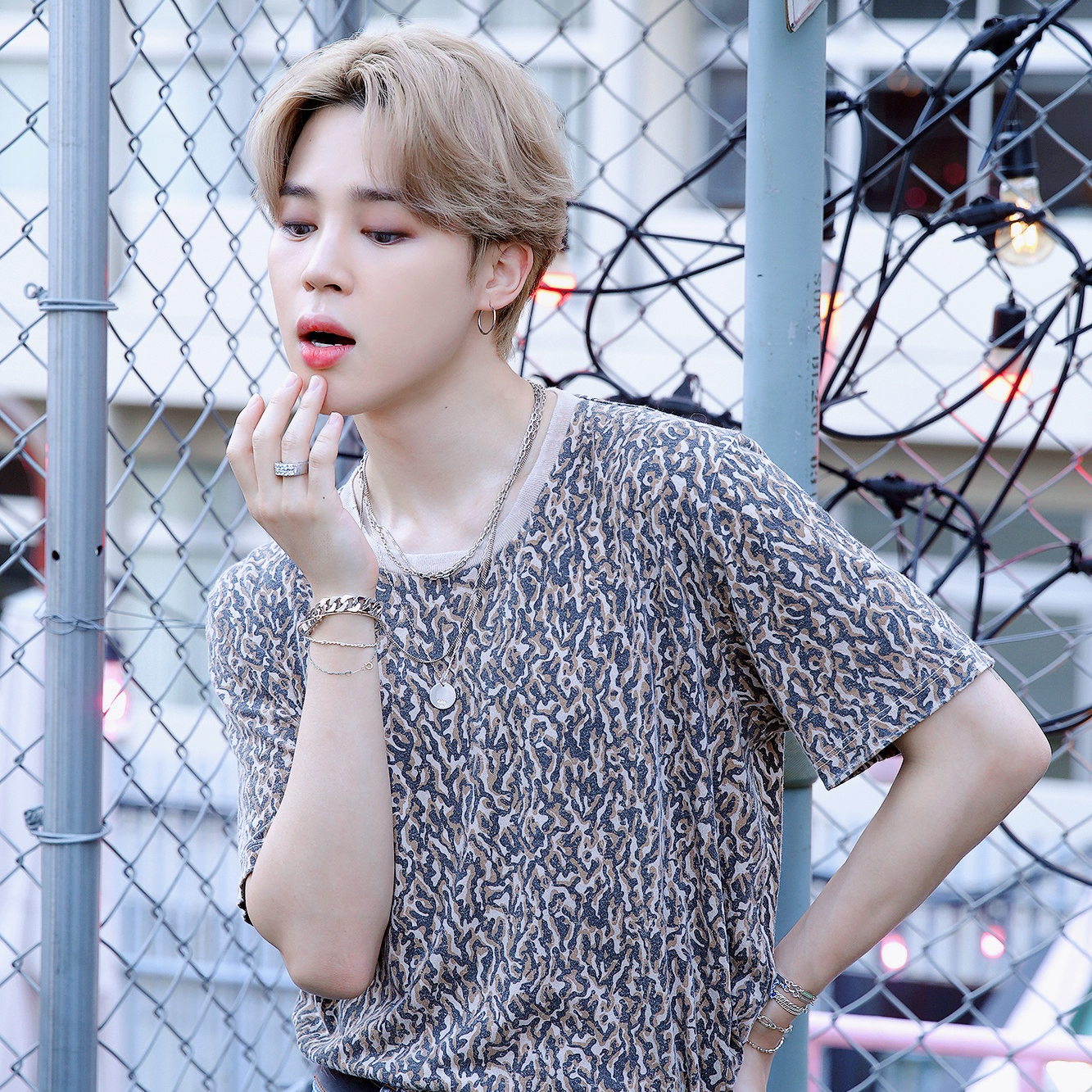 Momen yang diabadikan oleh penggemar Jimin (BTS)
