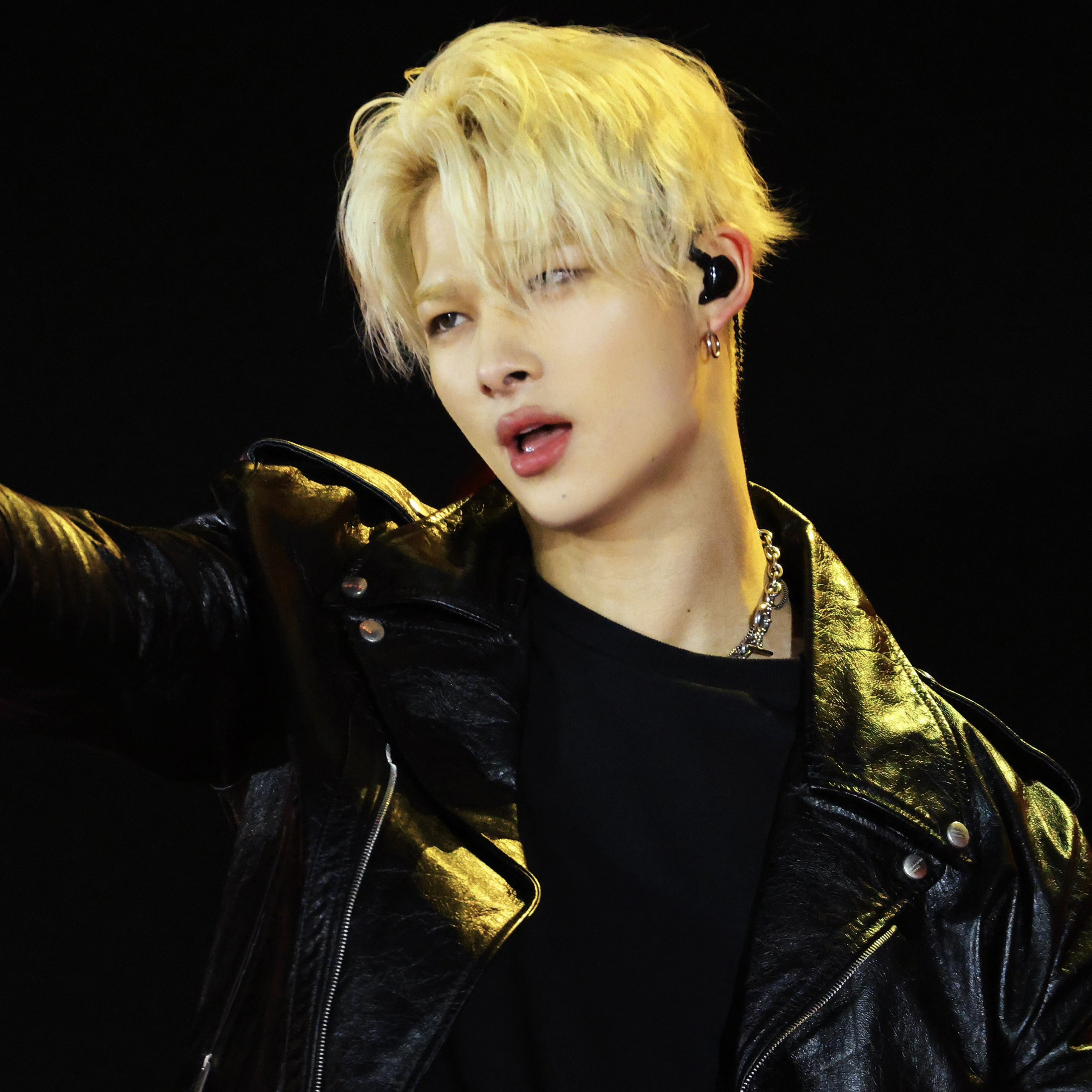 Momen yang diabadikan oleh penggemar NI-KI (ENHYPEN)