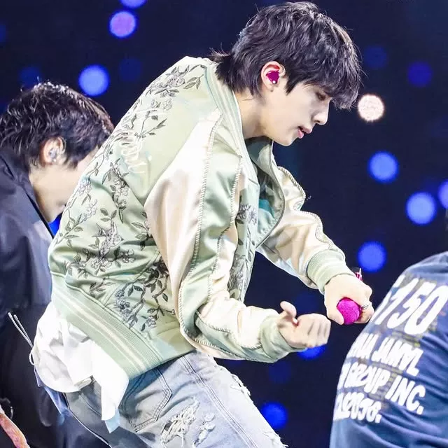 Potret di balik layar Jin (BTS)