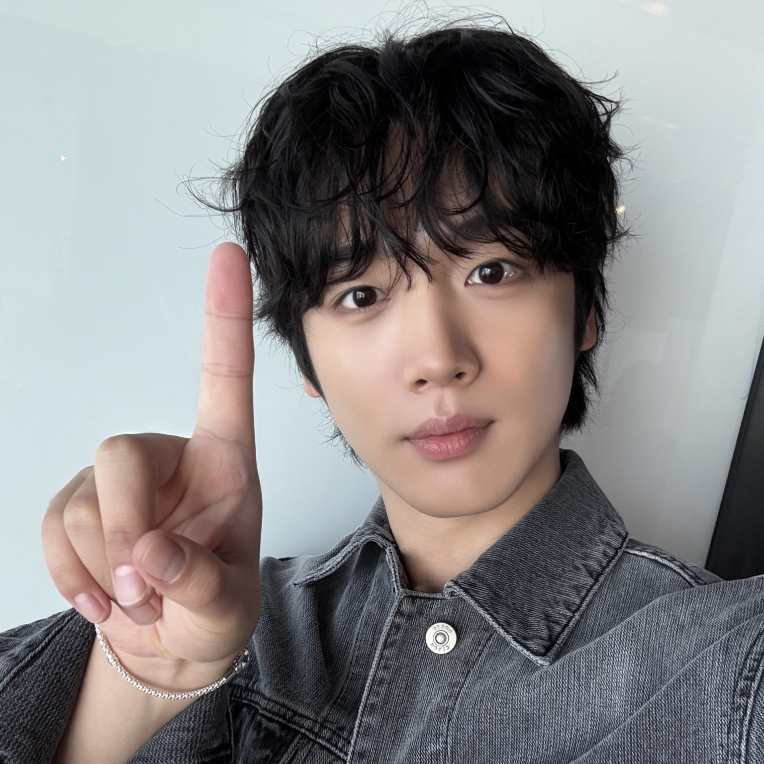 WEi キム・ヨハン ファンダムコミュニティ │ KPOP人気No.1アプリ 最愛ドル