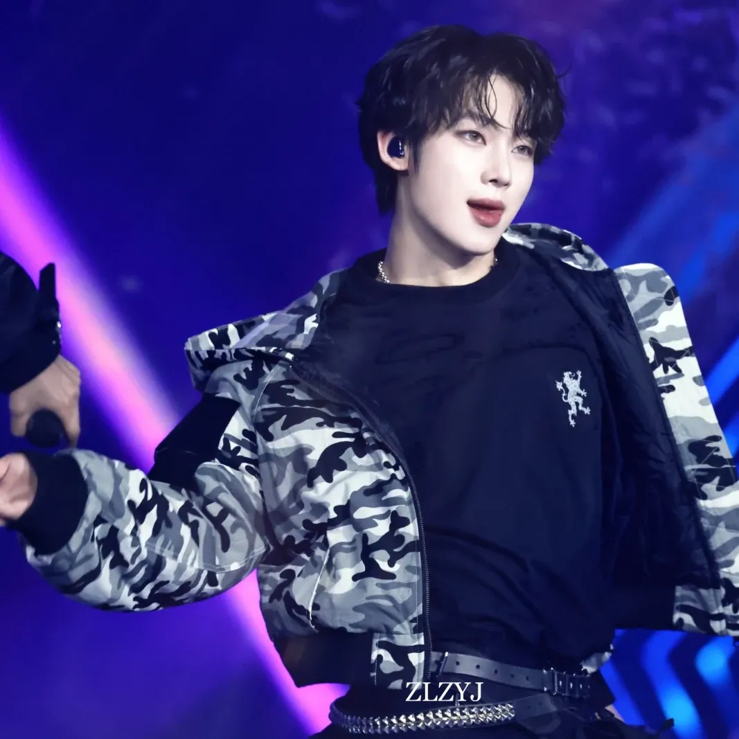 Today’s hot picks from the 선우 (ENHYPEN) community