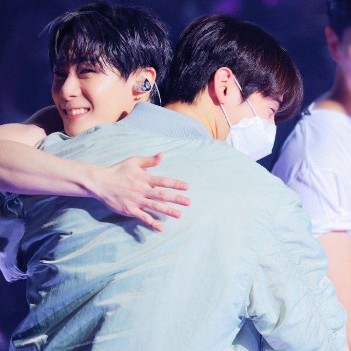 Latest photo of Moonbin (ASTRO)