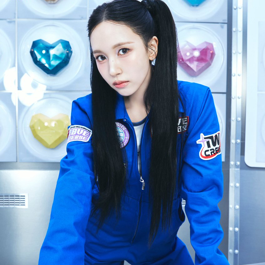 Foto aktivitas terbaru TWICE