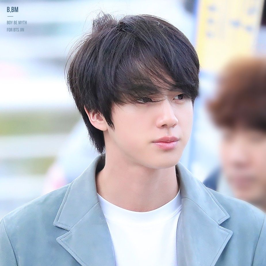 Behind-the-scenes cut of Jin (BTS)