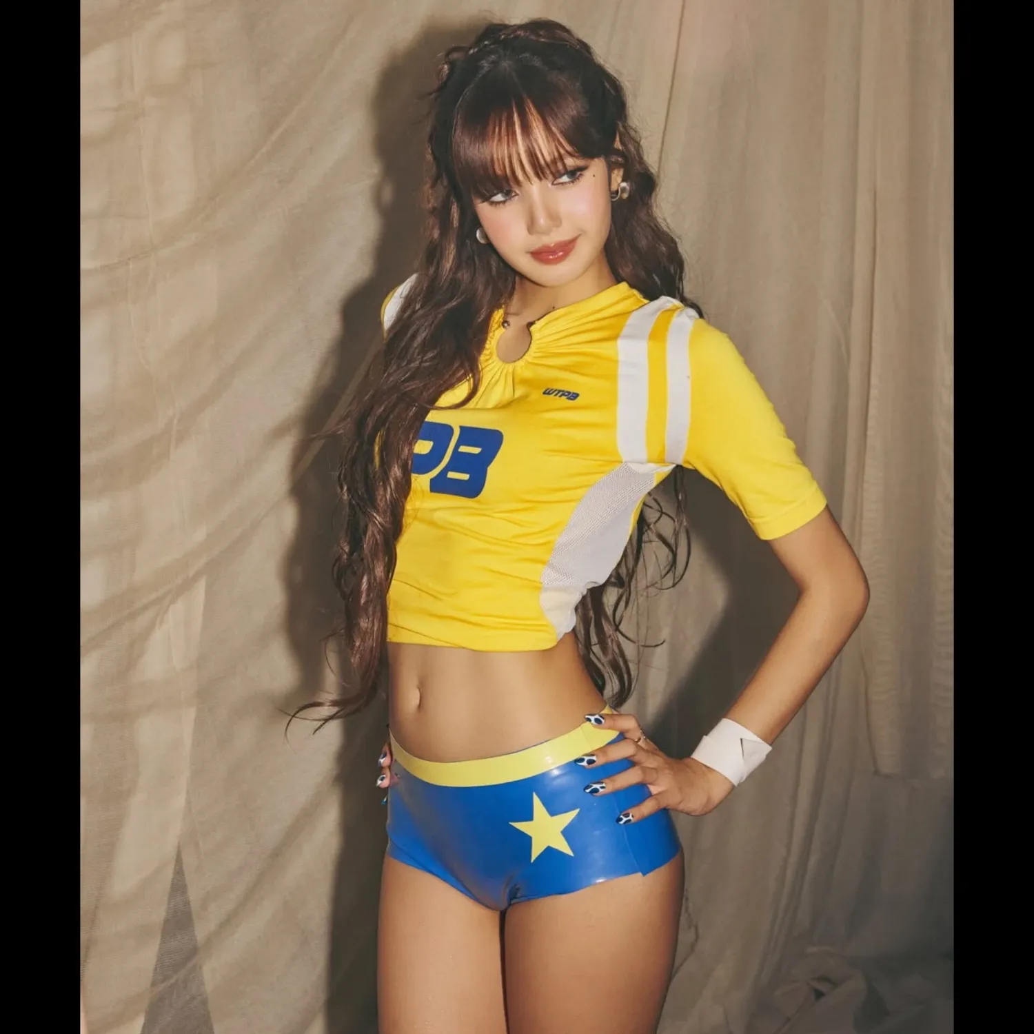 Momen yang diabadikan oleh penggemar Lisa (BLACKPINK)