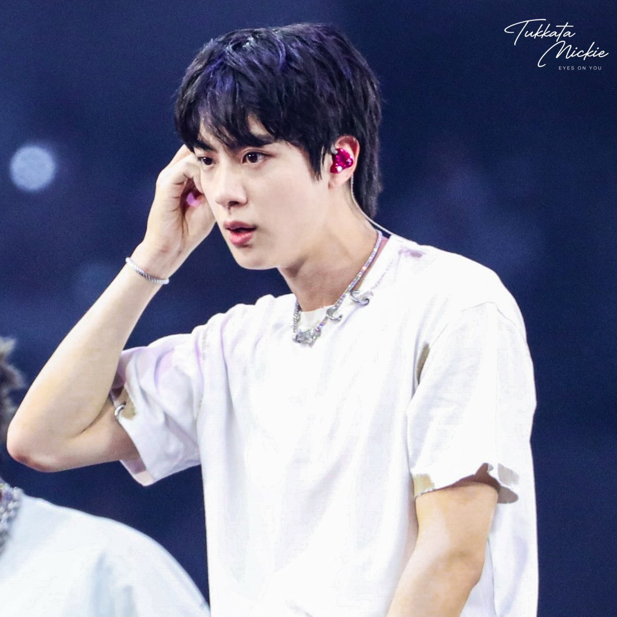 Potret di balik layar Jin (BTS)