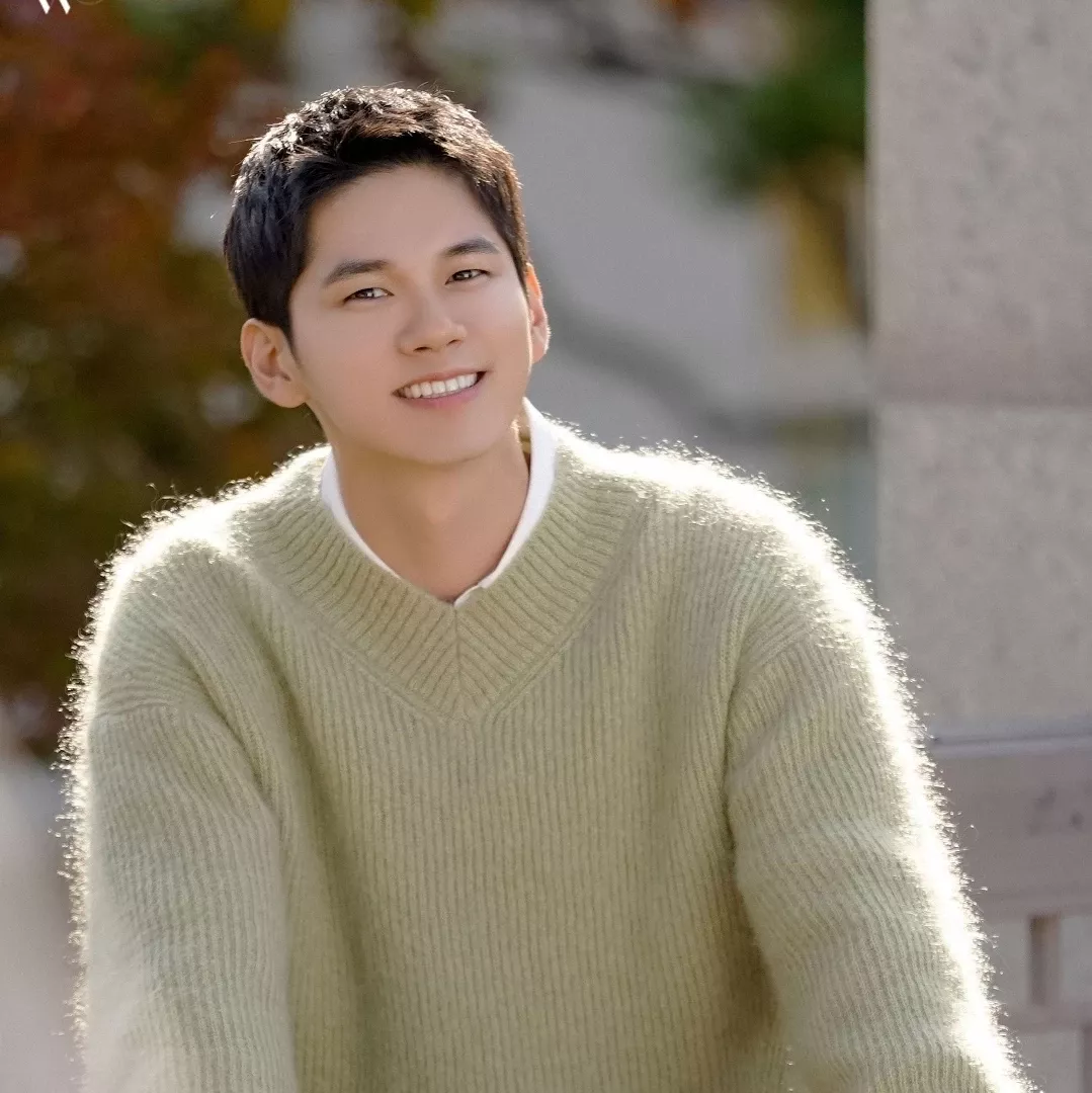 Behind-the-scenes cut of Ong Seongwu