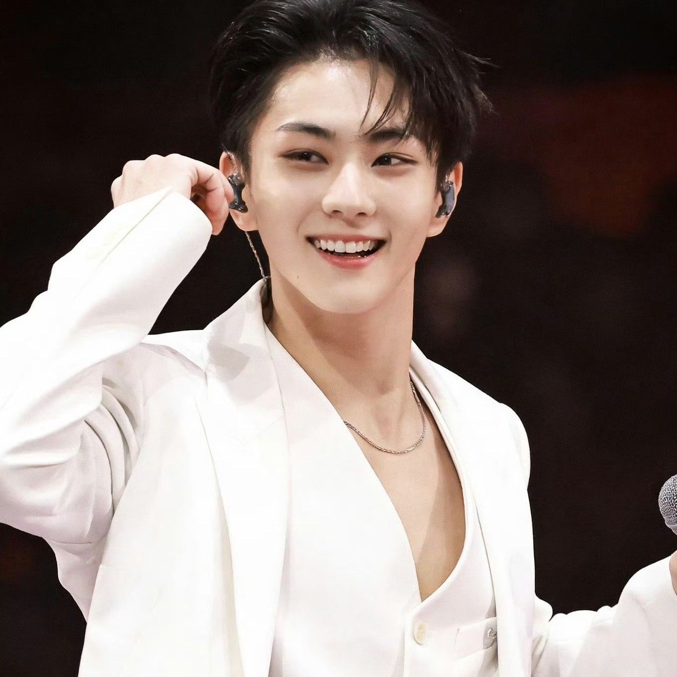 Recent activity shot of Jungwon (ENHYPEN)