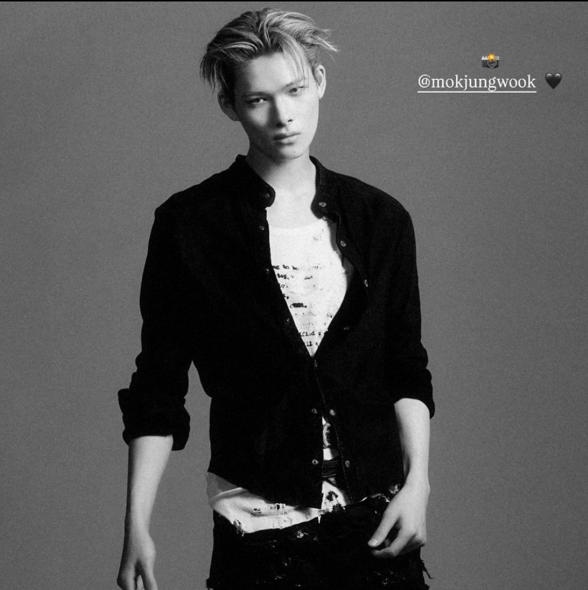 Foto terbaru NI-KI (ENHYPEN)