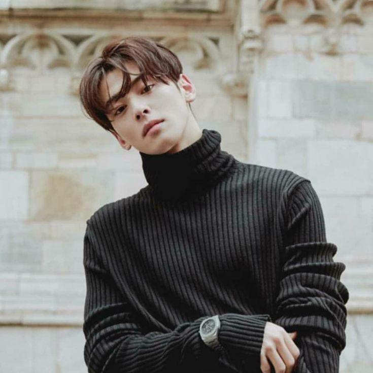 Recent activity shot of Eunwoo (ASTRO)