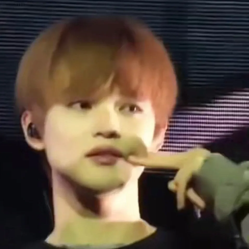 A moment captured by Chenle (NCT DREAM)'s fan