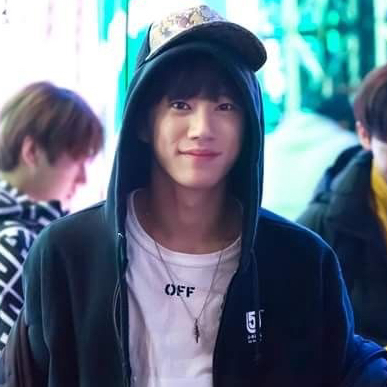 Recent activity shot of Lee Junyoung