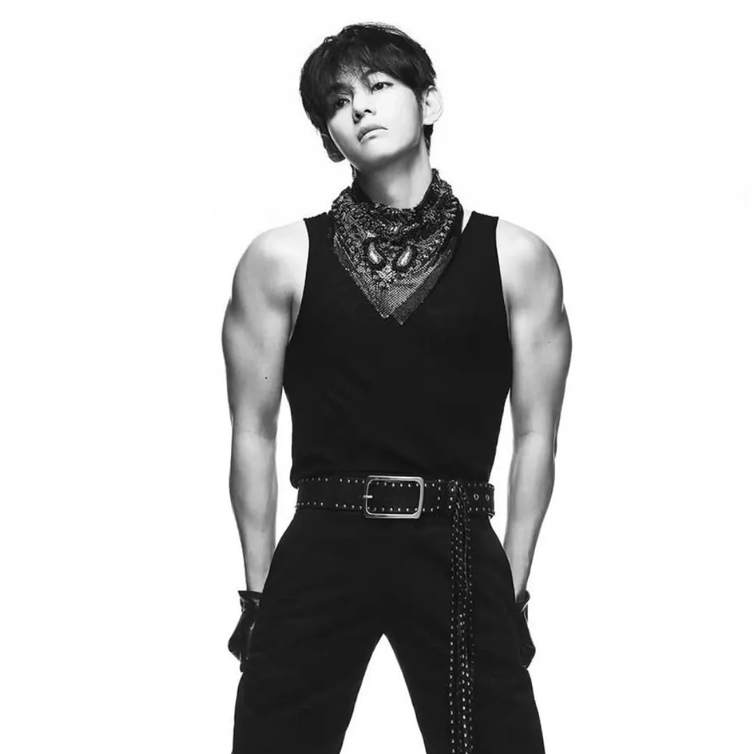 뷔 (방탄소년단)의 최신 사진