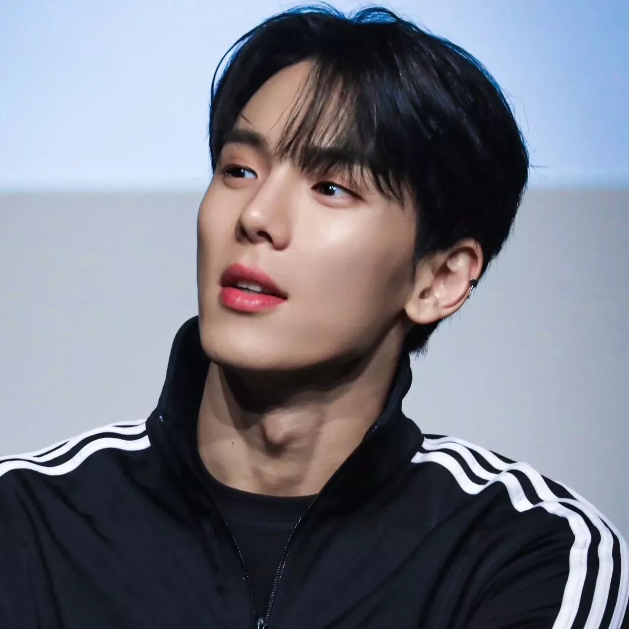 Shownu (MONSTA X)的最新活動照片