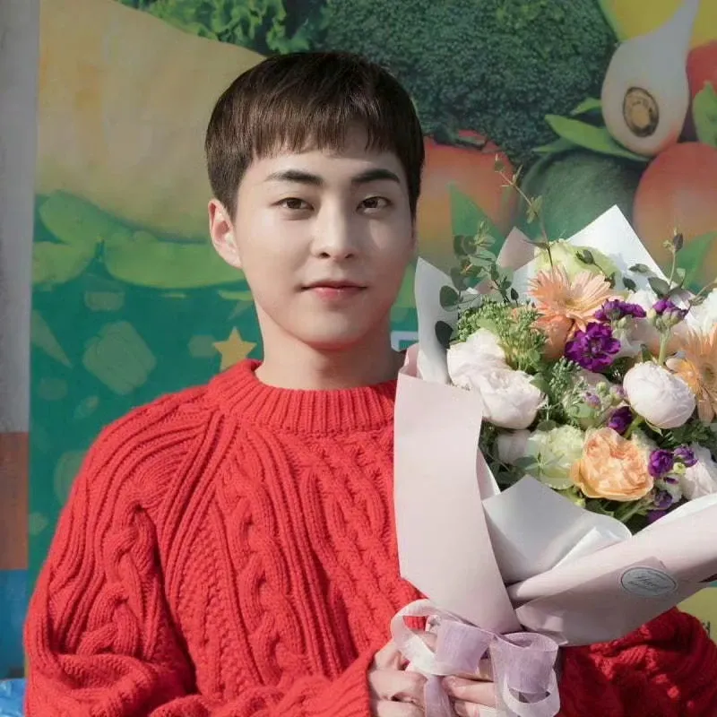 Behind-the-scenes cut of Xiumin (EXO)