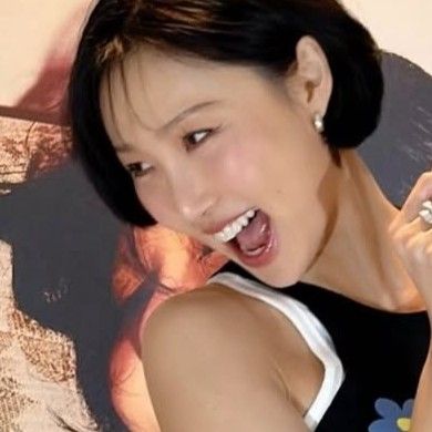 华莎 (MAMAMOO)粉丝拍下的瞬间