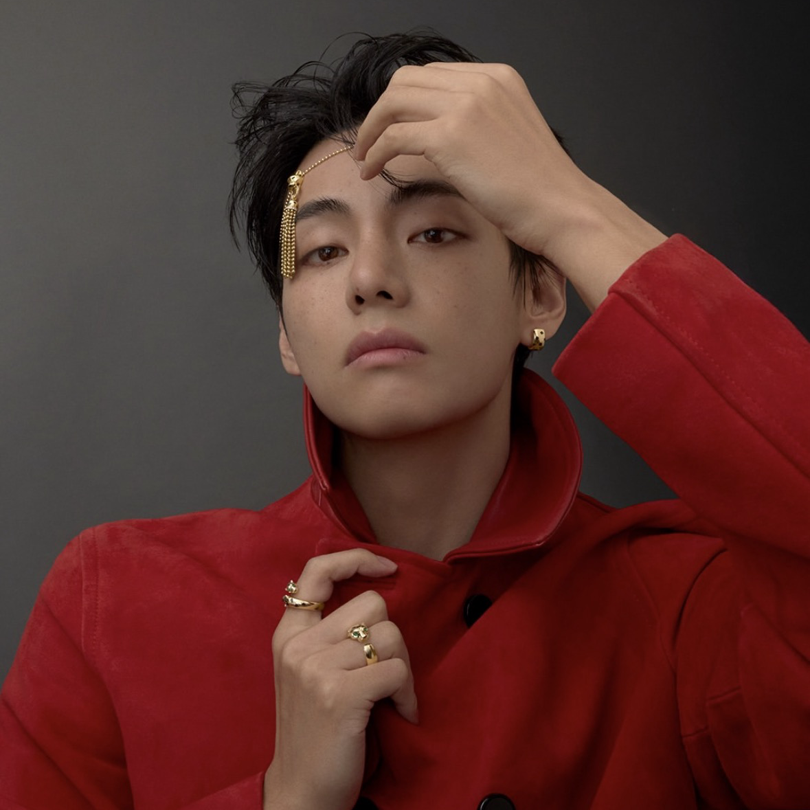 Latest photo of V (BTS)