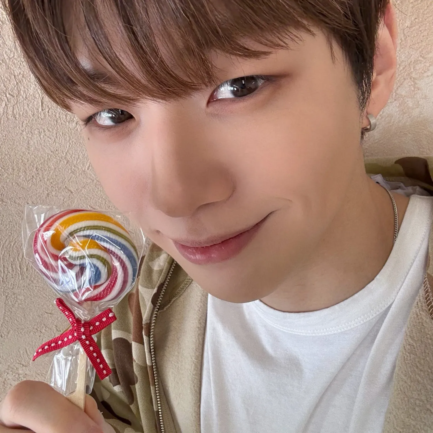 강다니엘 최근 활동샷