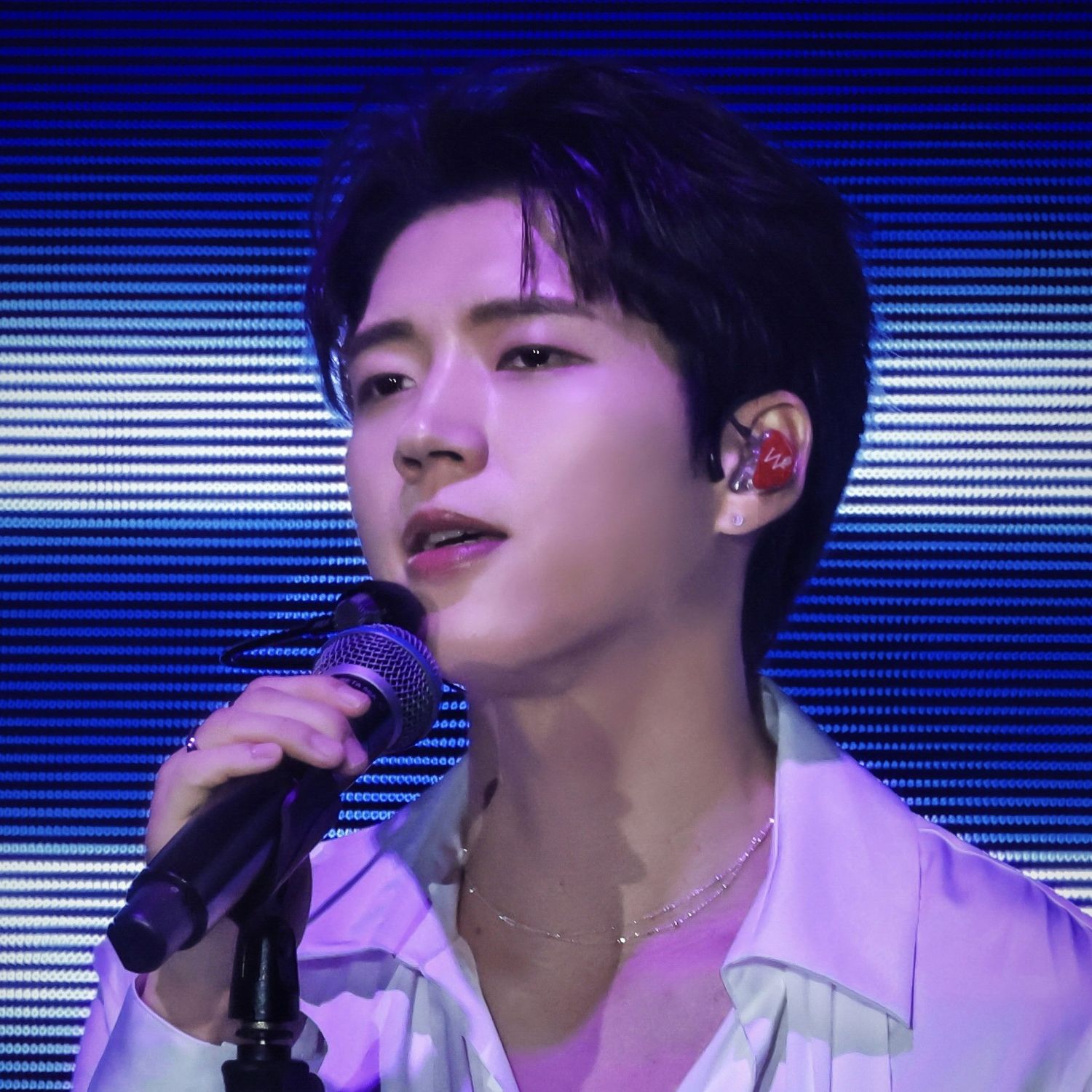 A moment captured by Woohyun (INFINITE)'s fan