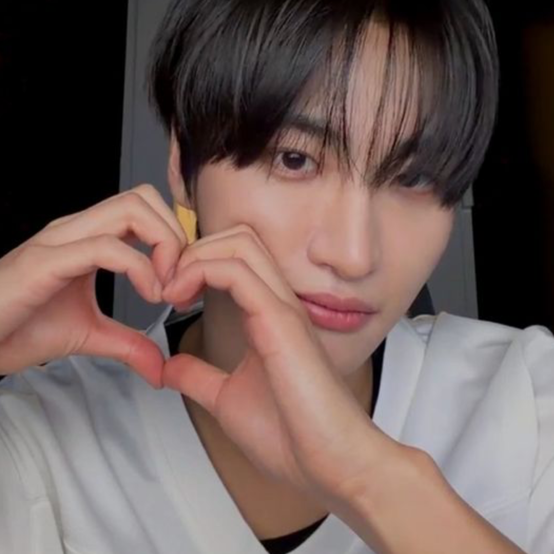 에이티즈의 비하인드 컷