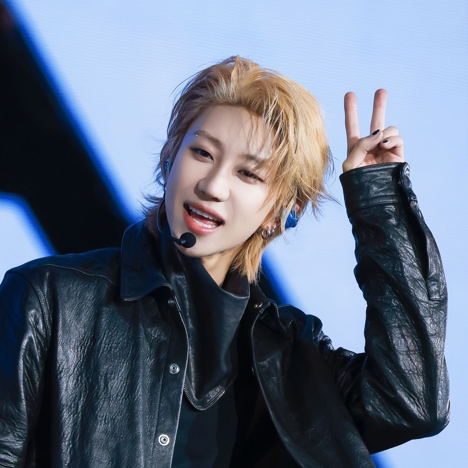 Recent activity shot of The 8 (SEVENTEEN)