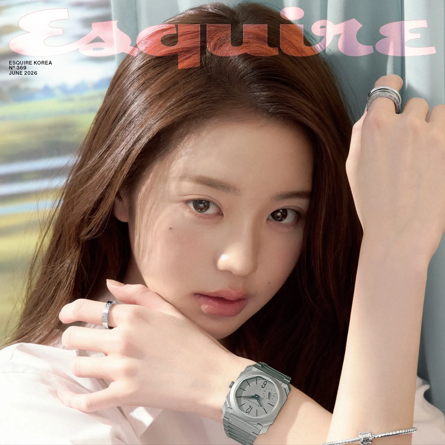 Latest photo of Jang Wonyoung (IVE)
