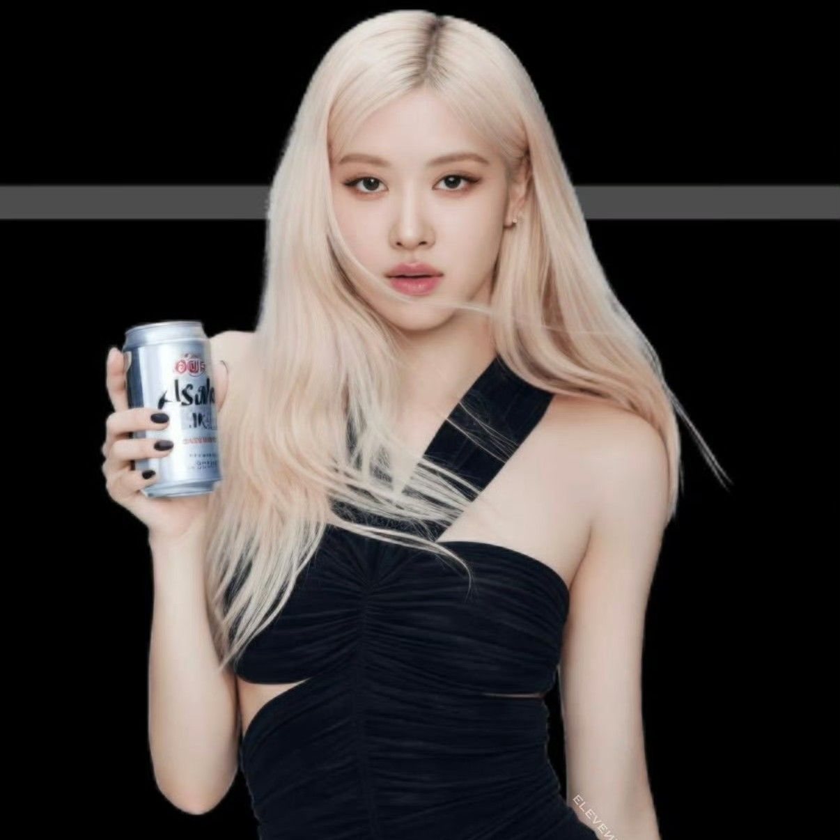 Behind-the-scenes cut of ROSÉ (BLACKPINK)