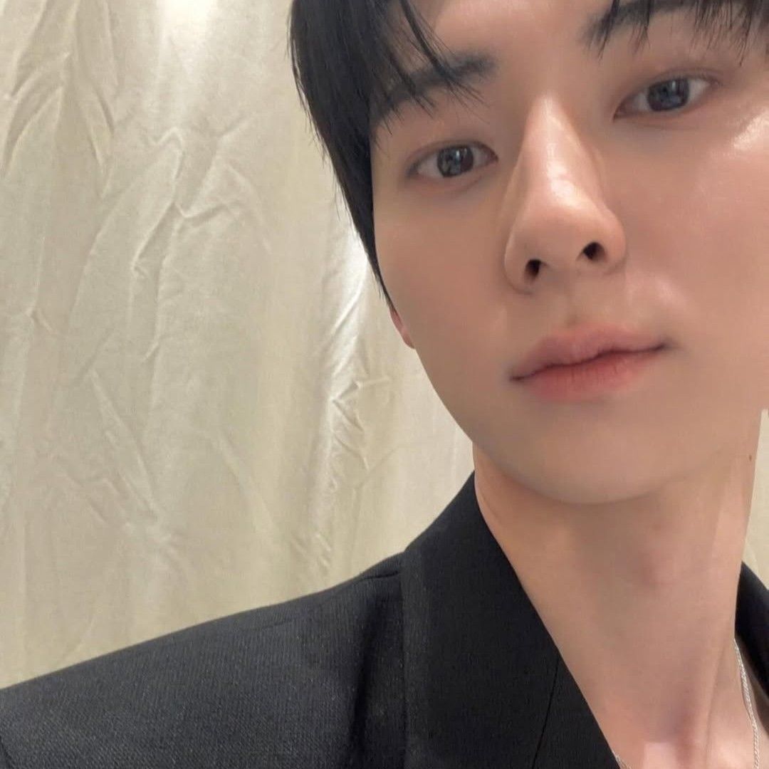 黃旼炫粉丝拍下的瞬间