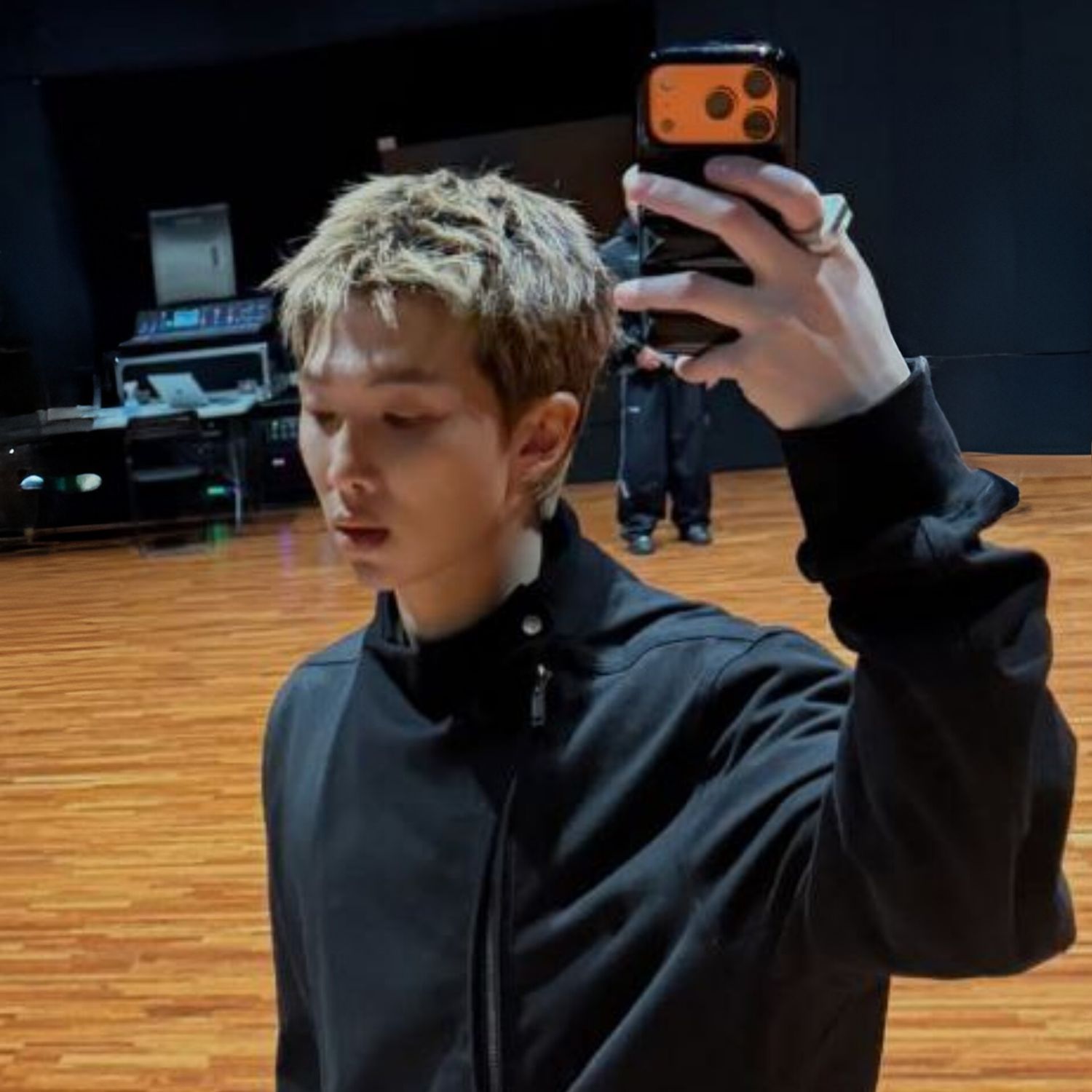 RM (방탄소년단) 최근 활동샷