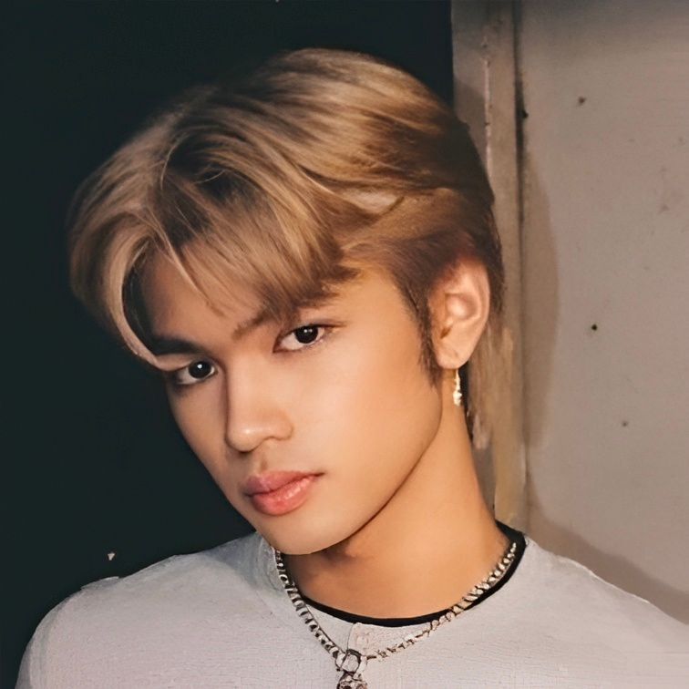 Behind-the-scenes cut of Jeromy (HORI7ON)