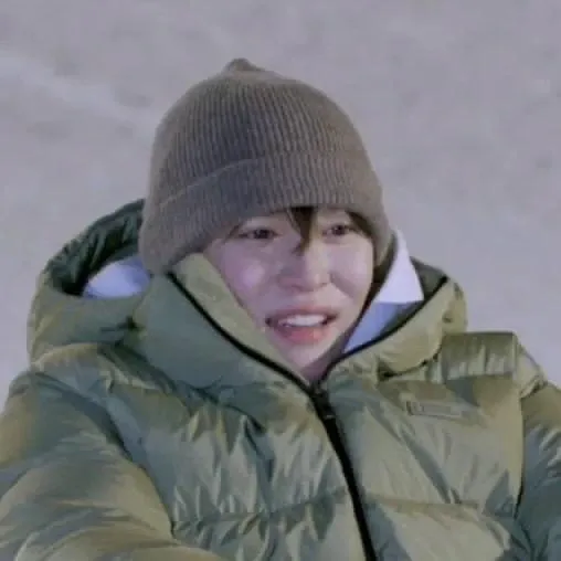 Recent activity shot of Eunseok (RIIZE)