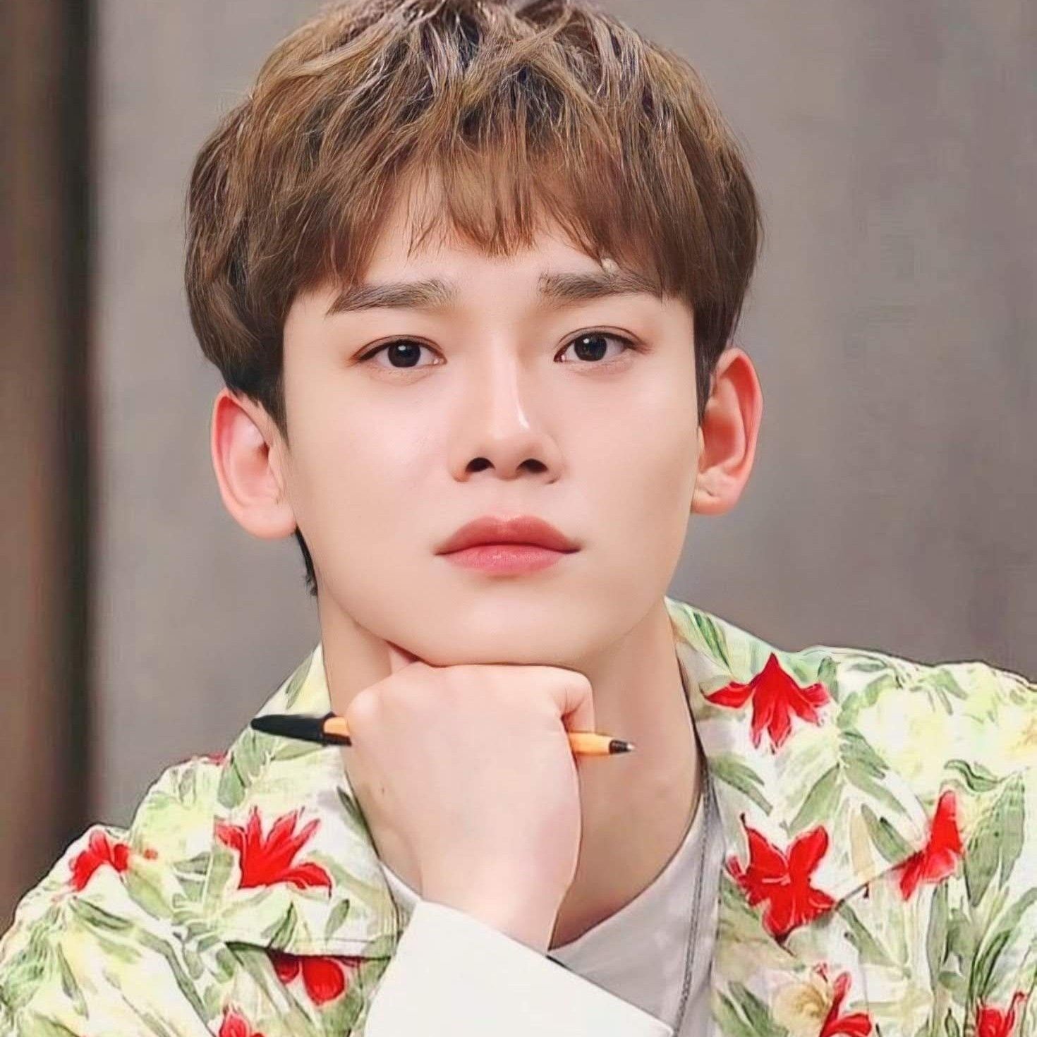 Recent activity shot of Chen (EXO)