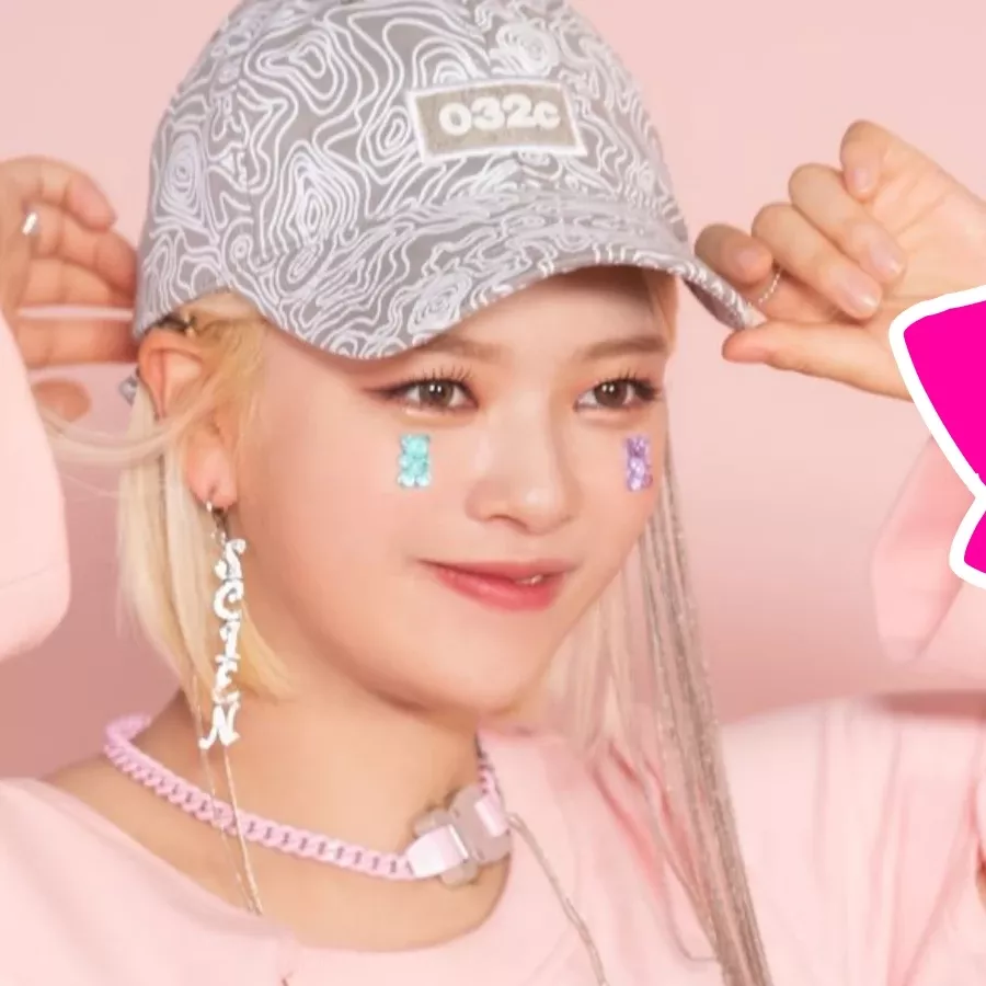 Behind-the-scenes cut of Jeongyeon (TWICE)