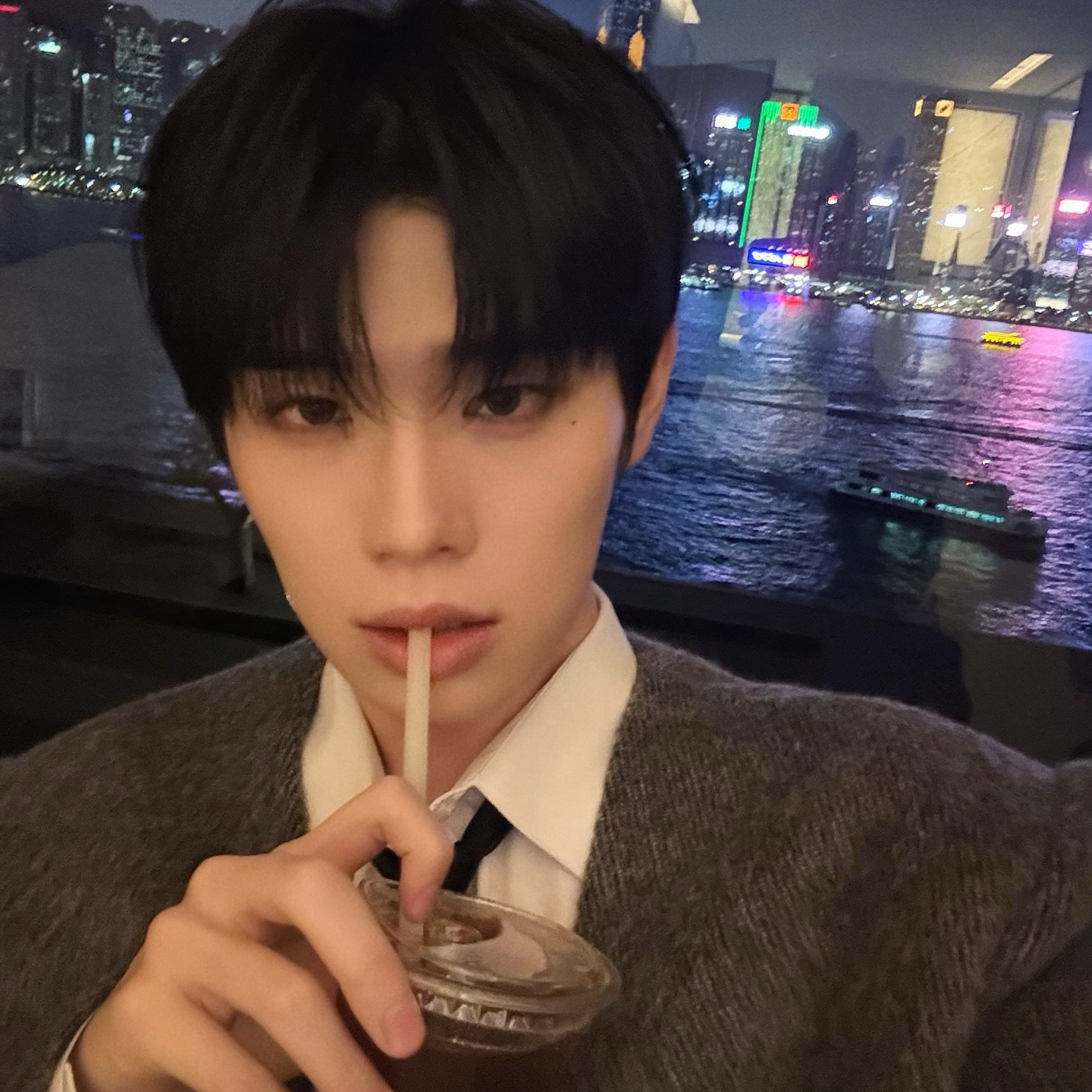 Latest photo of Kim Taerae (ZEROBASEONE)