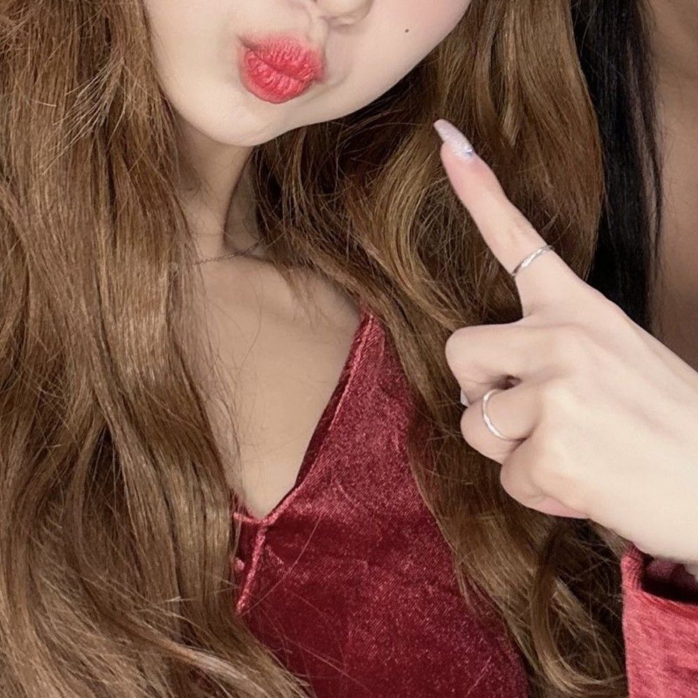 Recent activity shot of Loossemble