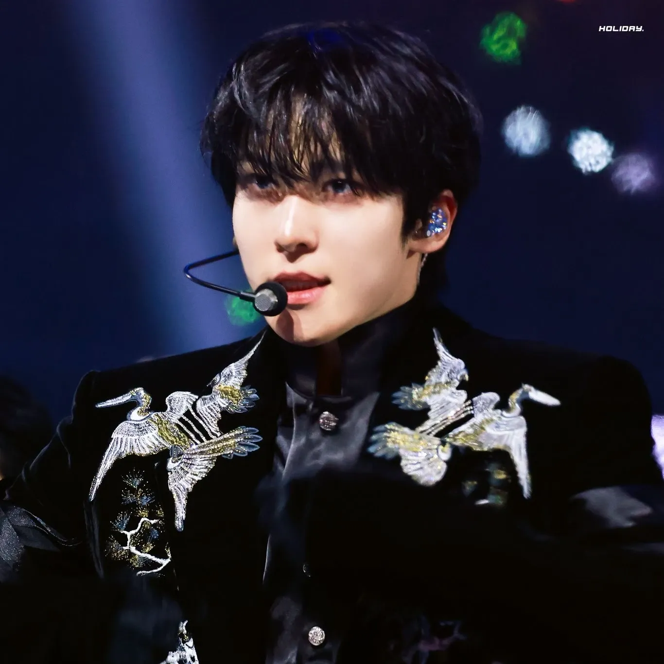 ジョン・ユンホ (ATEEZ)の舞台裏ショット