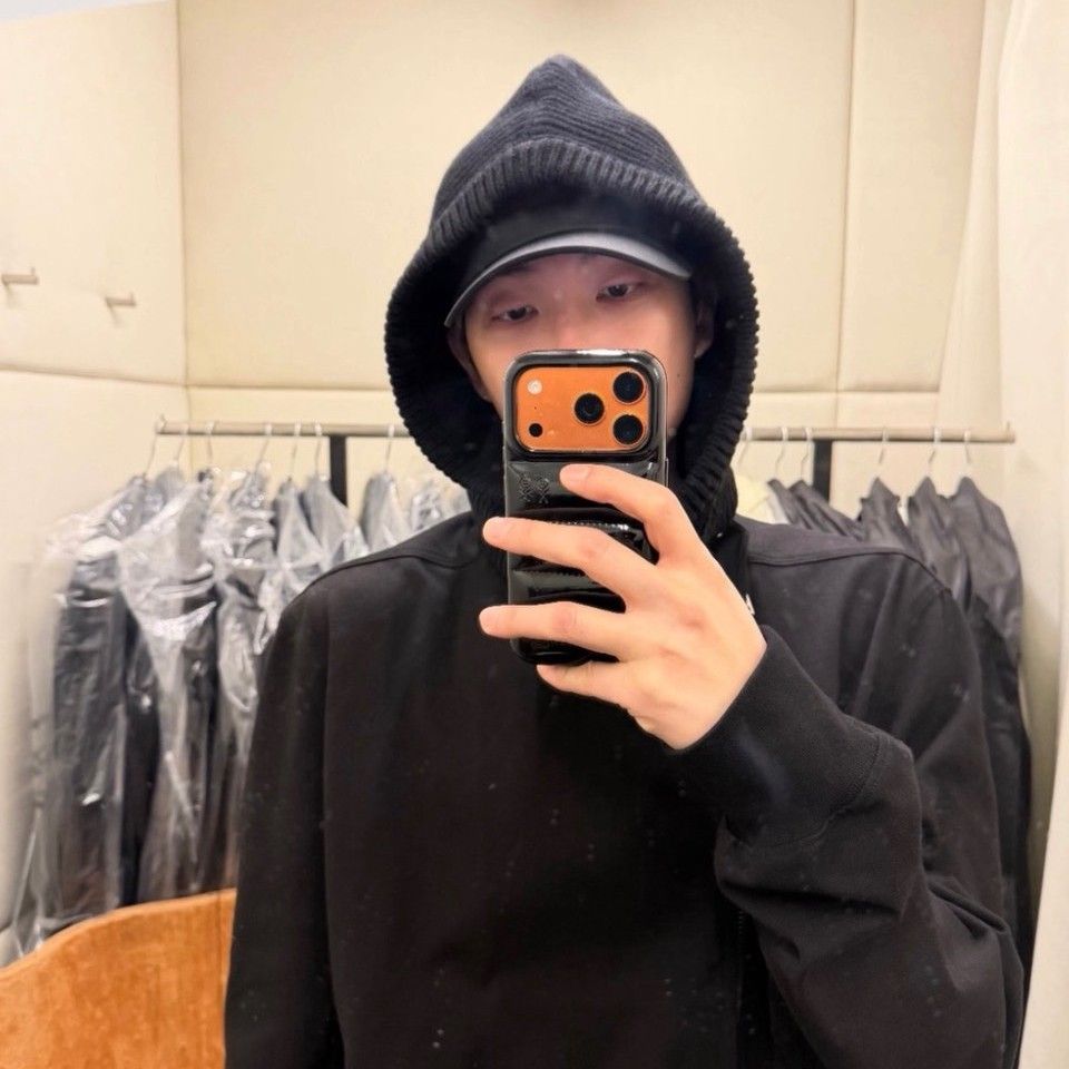 RM (BTS)の最近の活動写真