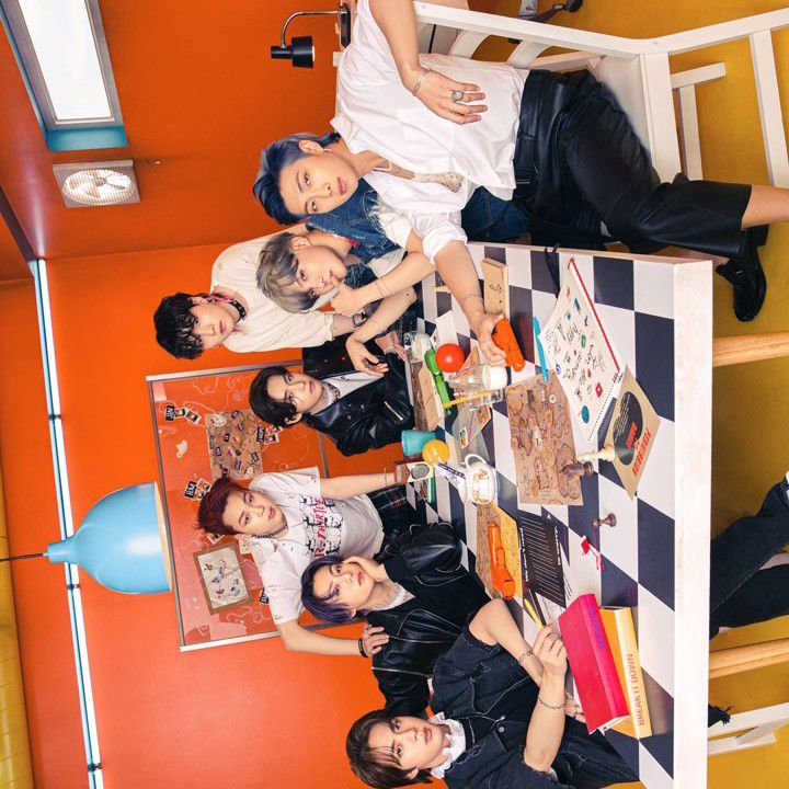 K-POP posts beloved by 자유게시판 fans