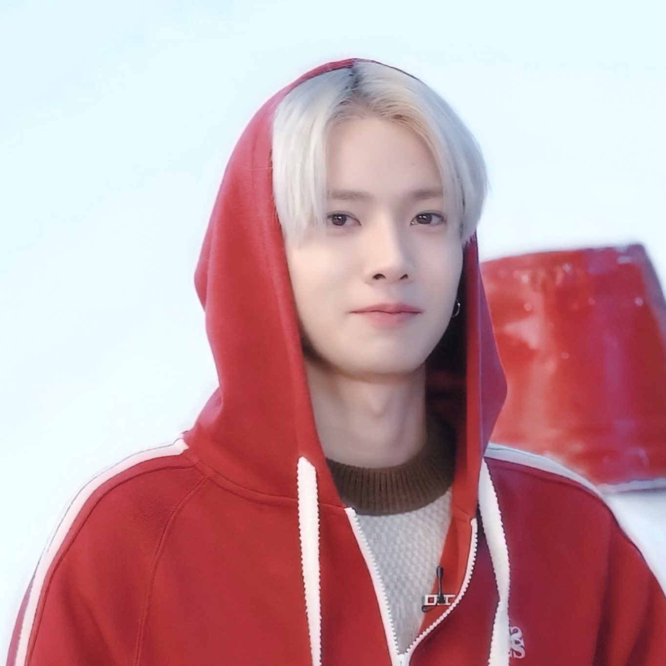 Behind-the-scenes cut of Heeseung (ENHYPEN)